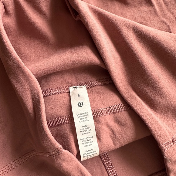 lululemon groove pants - Picture 2 of 3